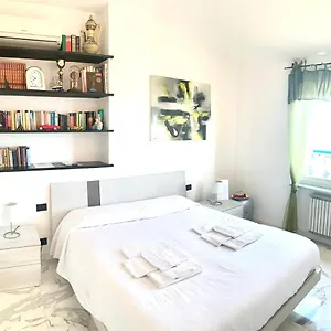 La Casa Sui Tetti Genua