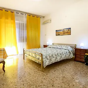 A Casa Di Fra' 2*, Palermo Italien