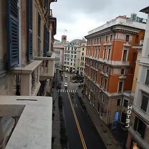 Roma 3*, Genua Italien