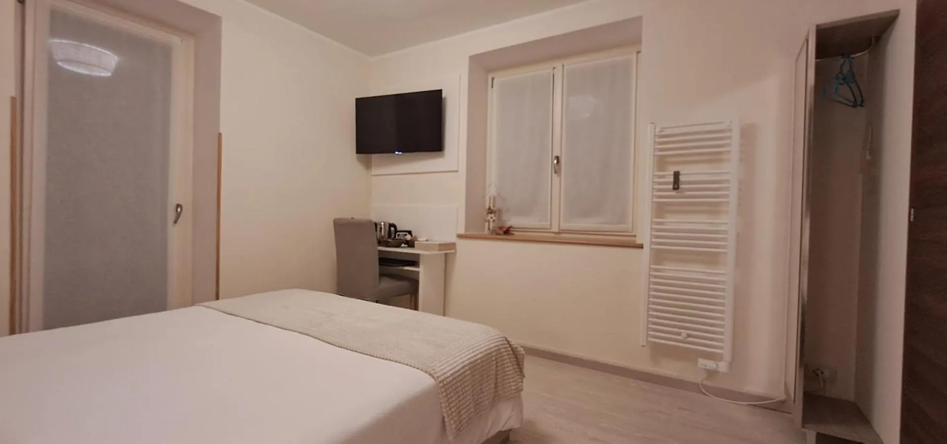 B&B Monastero Dubino 0*,
